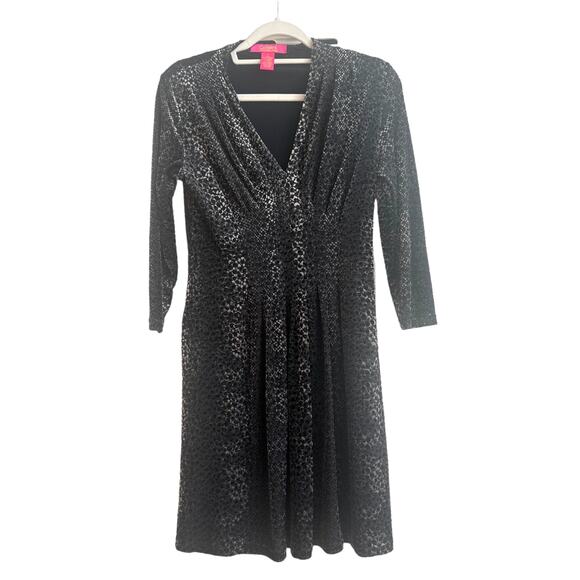Catherines Dresses & Skirts - Catherine Size Small Black and Silver Reptile Velvet V-neckline Dress